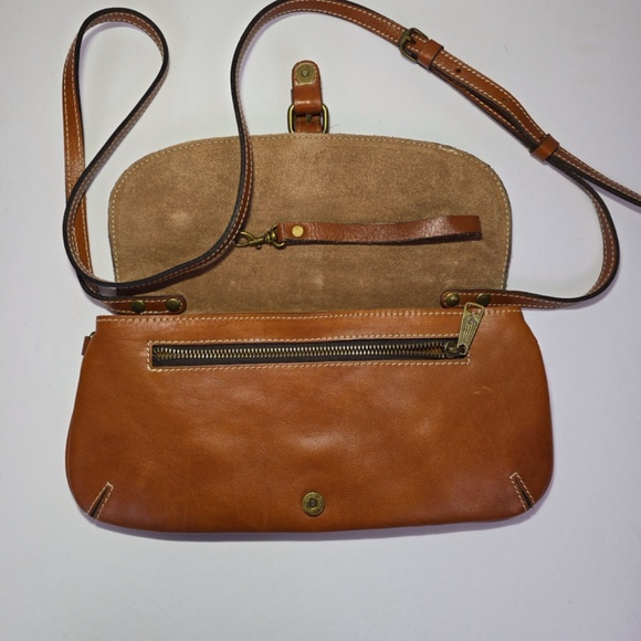 Patricia Nash Baku Brown Leather Crossbody/Wristlet - Adjustable Strap NWOT - Picture 2 of 10